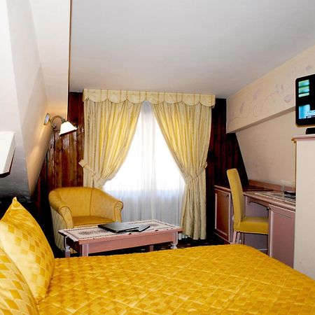 Hotel Miramonti Madonna Εξωτερικό φωτογραφία