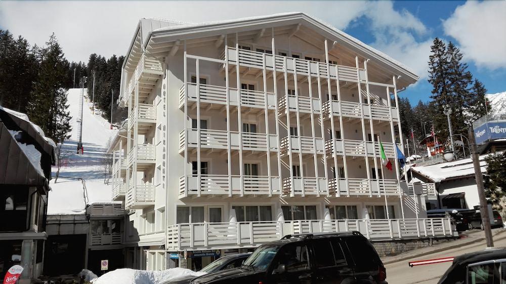 Hotel Miramonti Madonna Εξωτερικό φωτογραφία