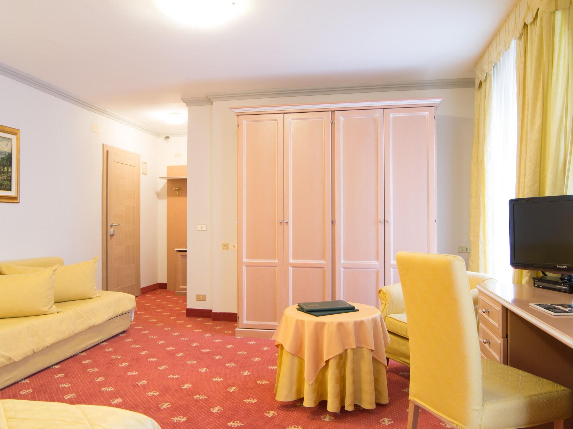 Hotel Miramonti Madonna Εξωτερικό φωτογραφία