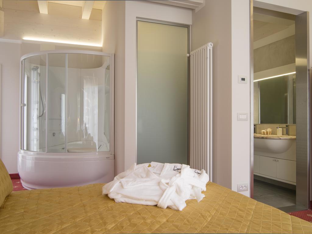 Hotel Miramonti Madonna Εξωτερικό φωτογραφία